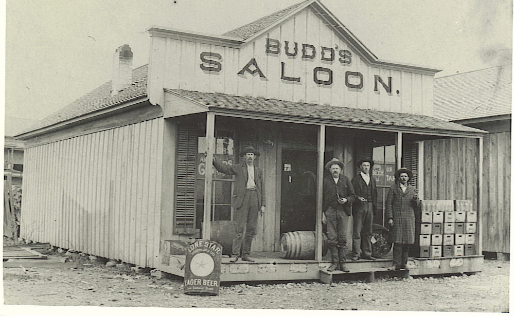 Was Buds Saloon in Kingsbury