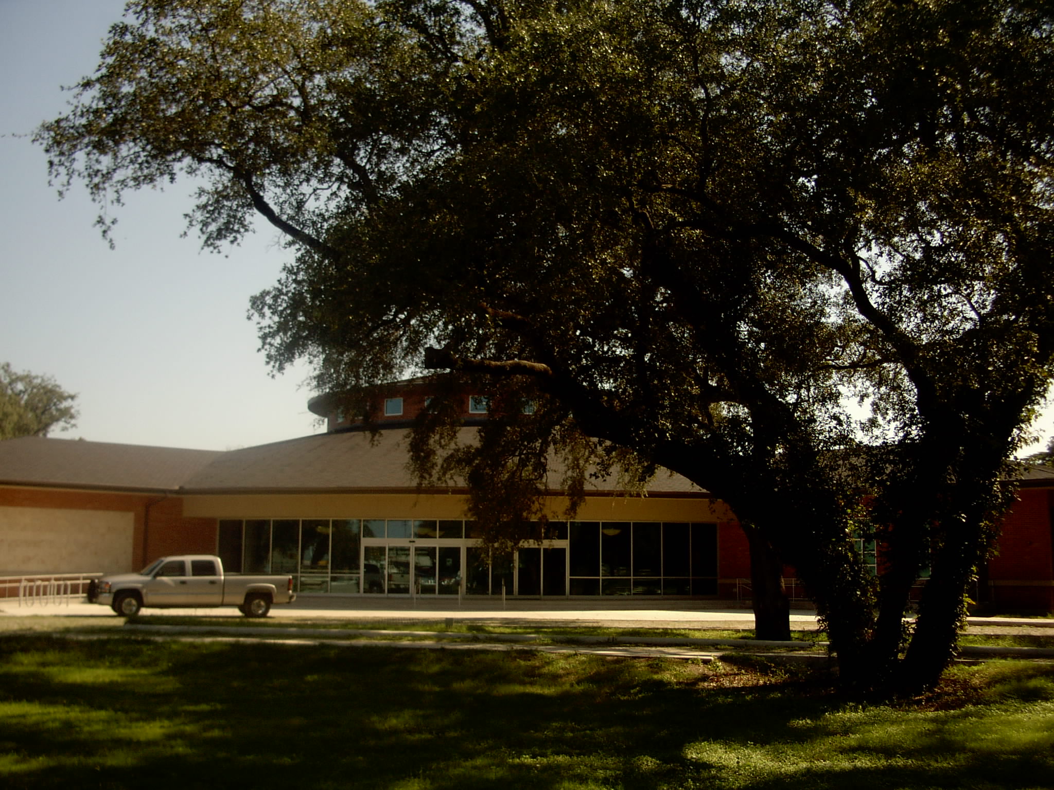 El Progreso Library