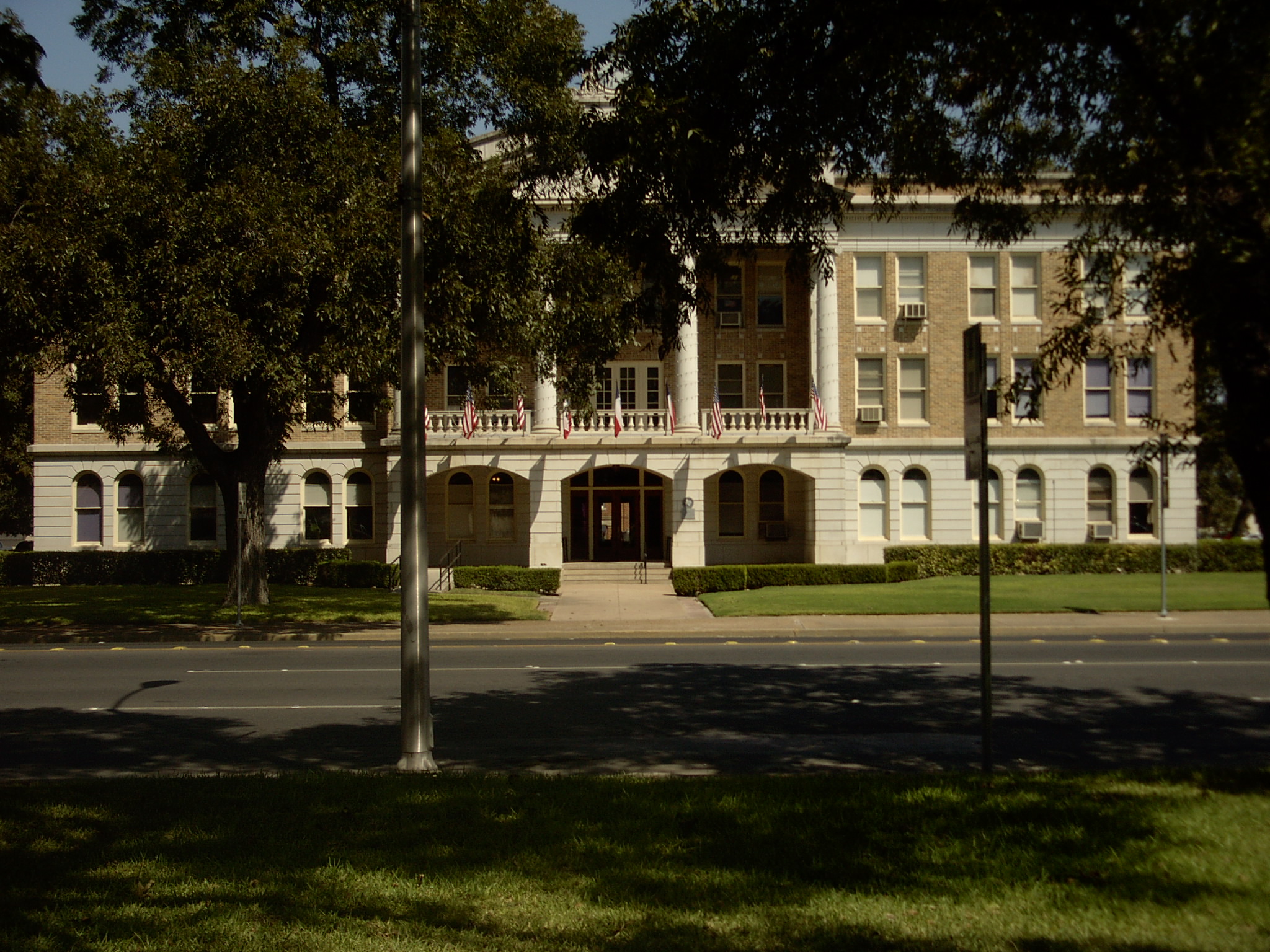 Uvalde County Courthouse