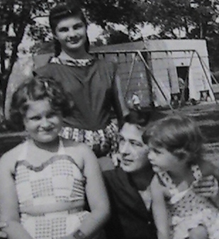 Laura May Tom and her three daughters,Kathy Tom,Betty Jo Tom, Jill Tom