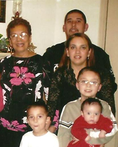 Maria and my family in christmas(2007)