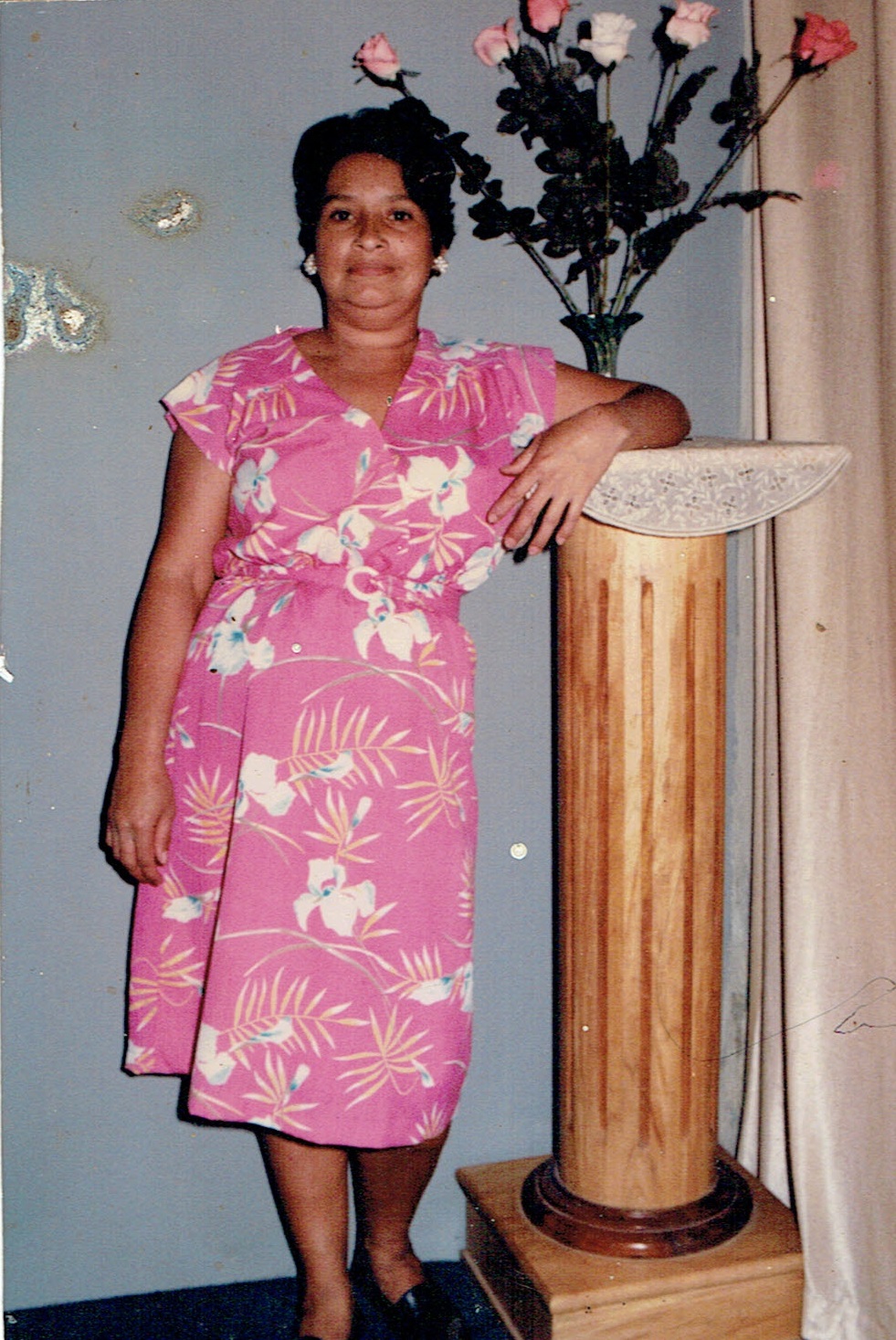 Ana Gloria Huezo in El Salvador