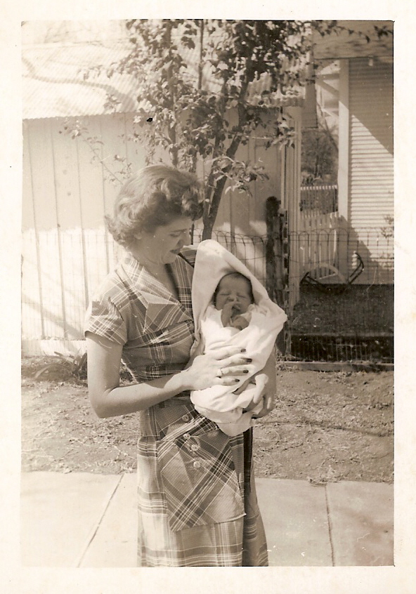 Willie Mae Gates with her third-born child, Maxell, in 1952.