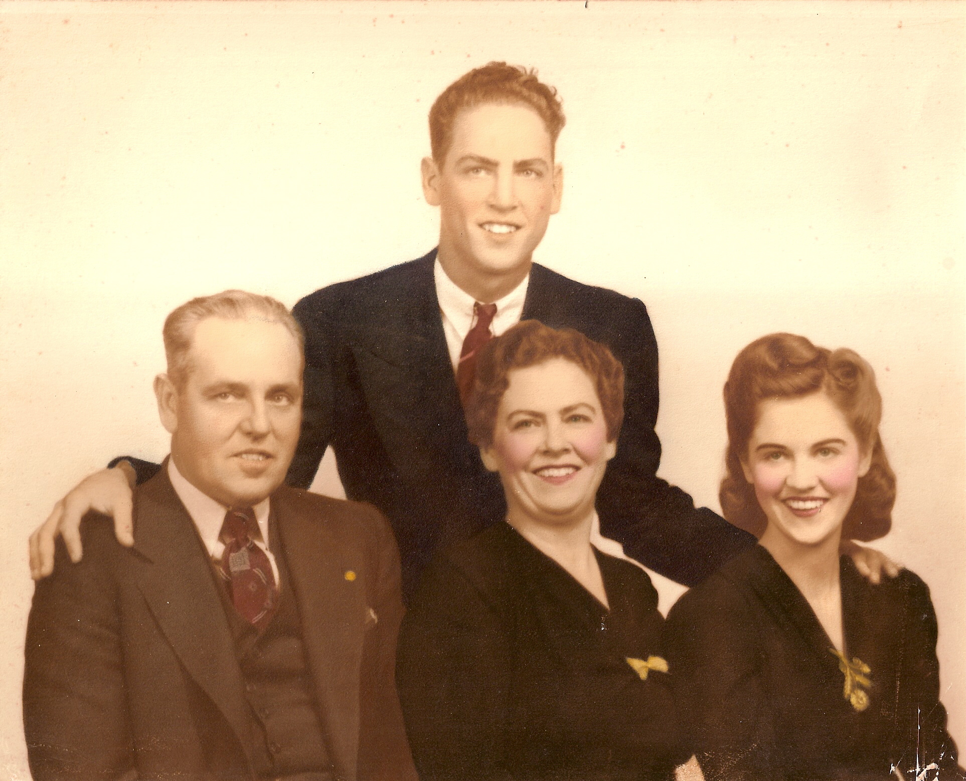 Top: Wilborn Stanteen Jr., Willie Mae's brother, Bottom (from left to right): her father, Wilborn Stanteen Sr., her mother, Goldie Stanteen, and Willie Mae Gates.