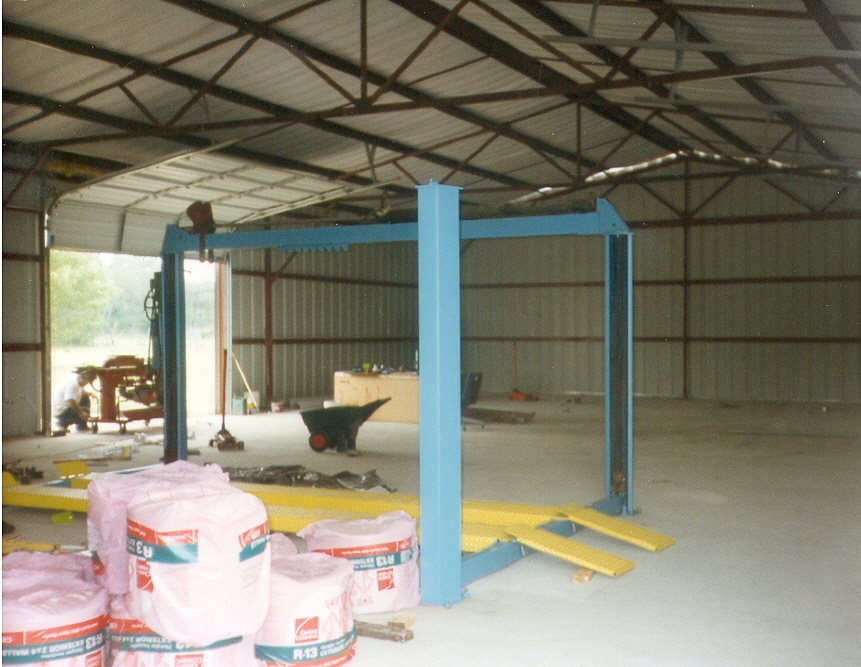 J&J Muffler Shop in Poteet Texas, April 1994