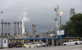 Camulet Refinery off of S.Presa and Military
