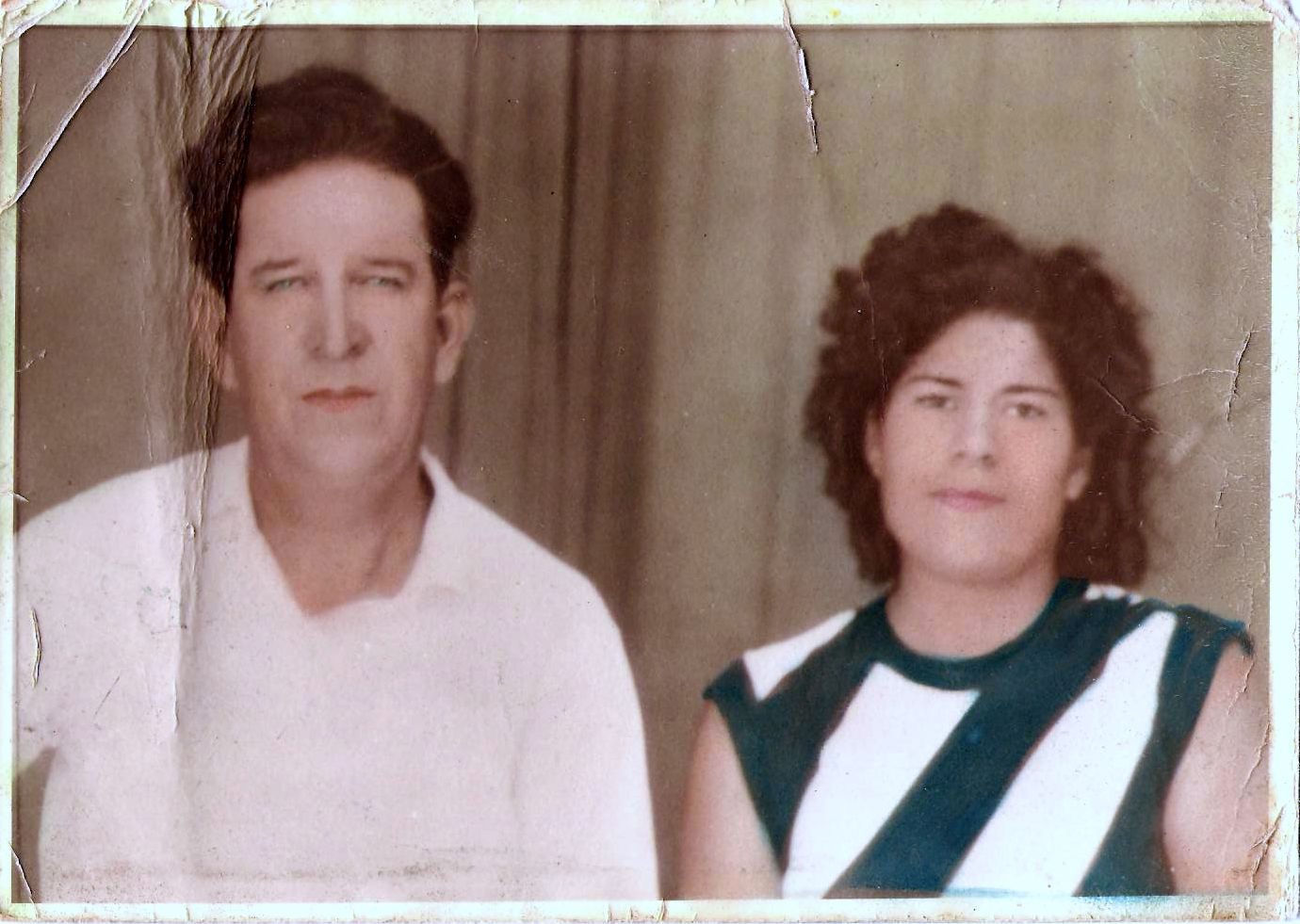 Simon & Olivia Perez, Lucia's Parents
